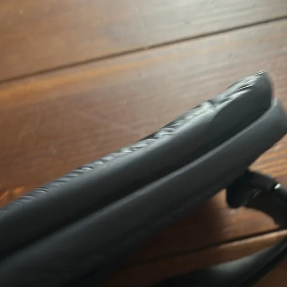 lululemon athletica Black Belt Bag - Picture 7 of 8